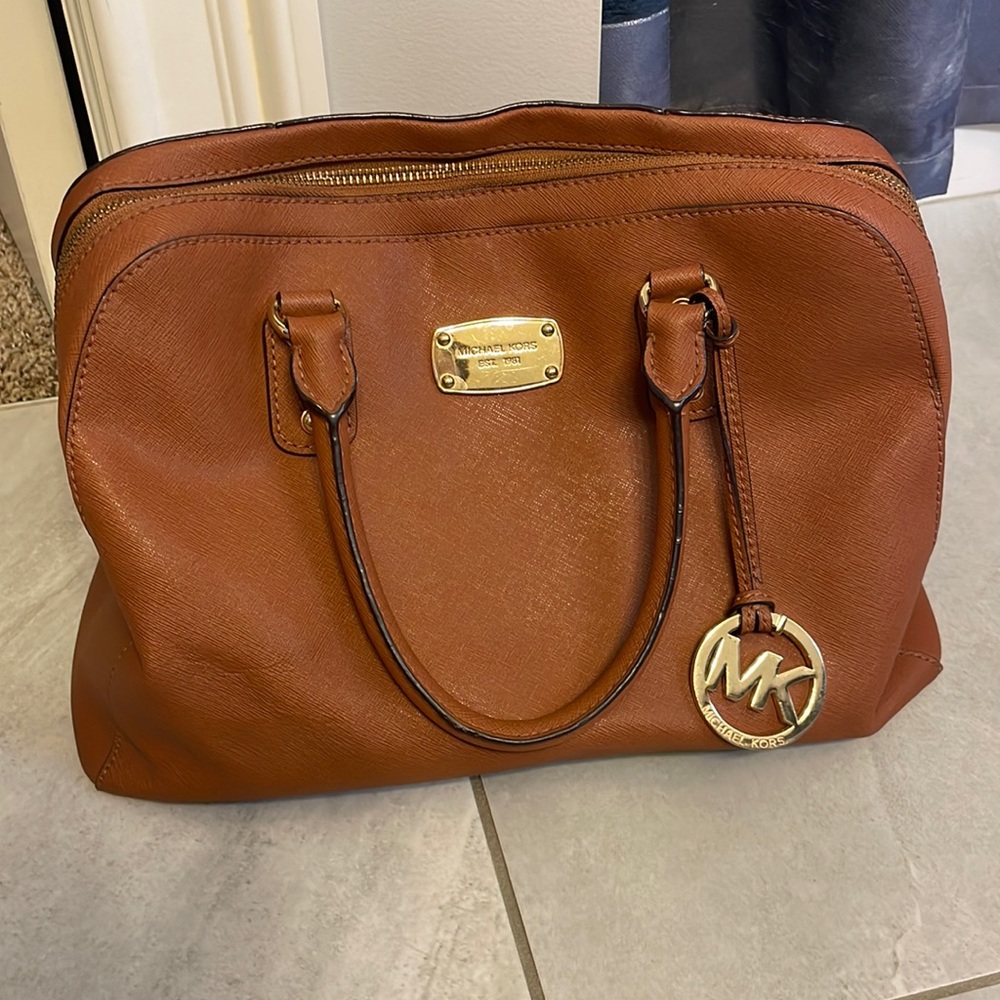 Michael Kors Brown Leather Large Sandrine Satchel/ tote bag 💼
